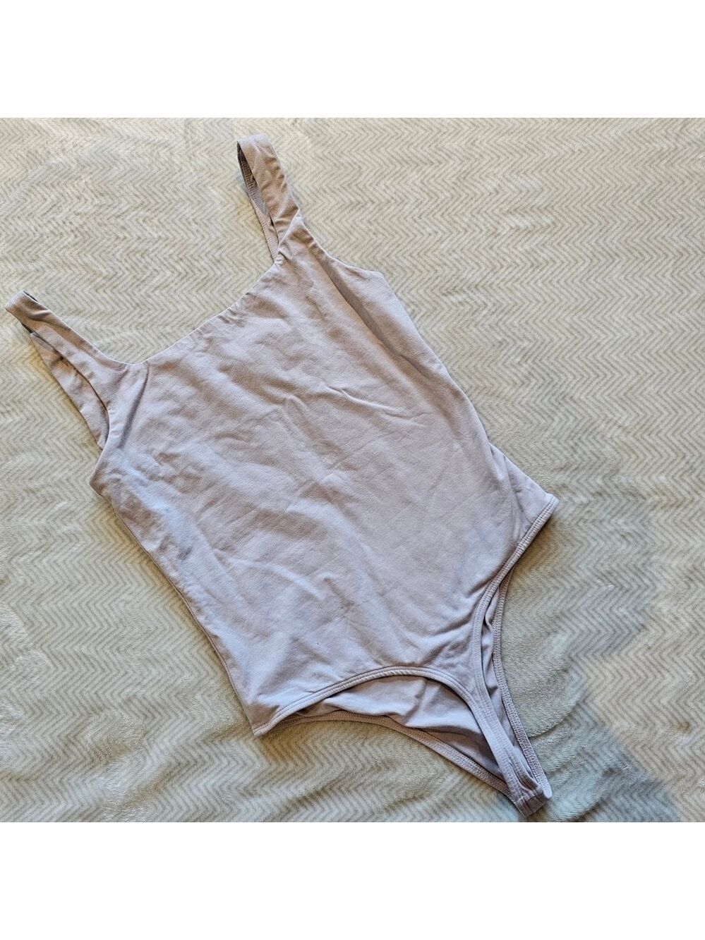Babaton Bodysuit - Picture 6 of 8